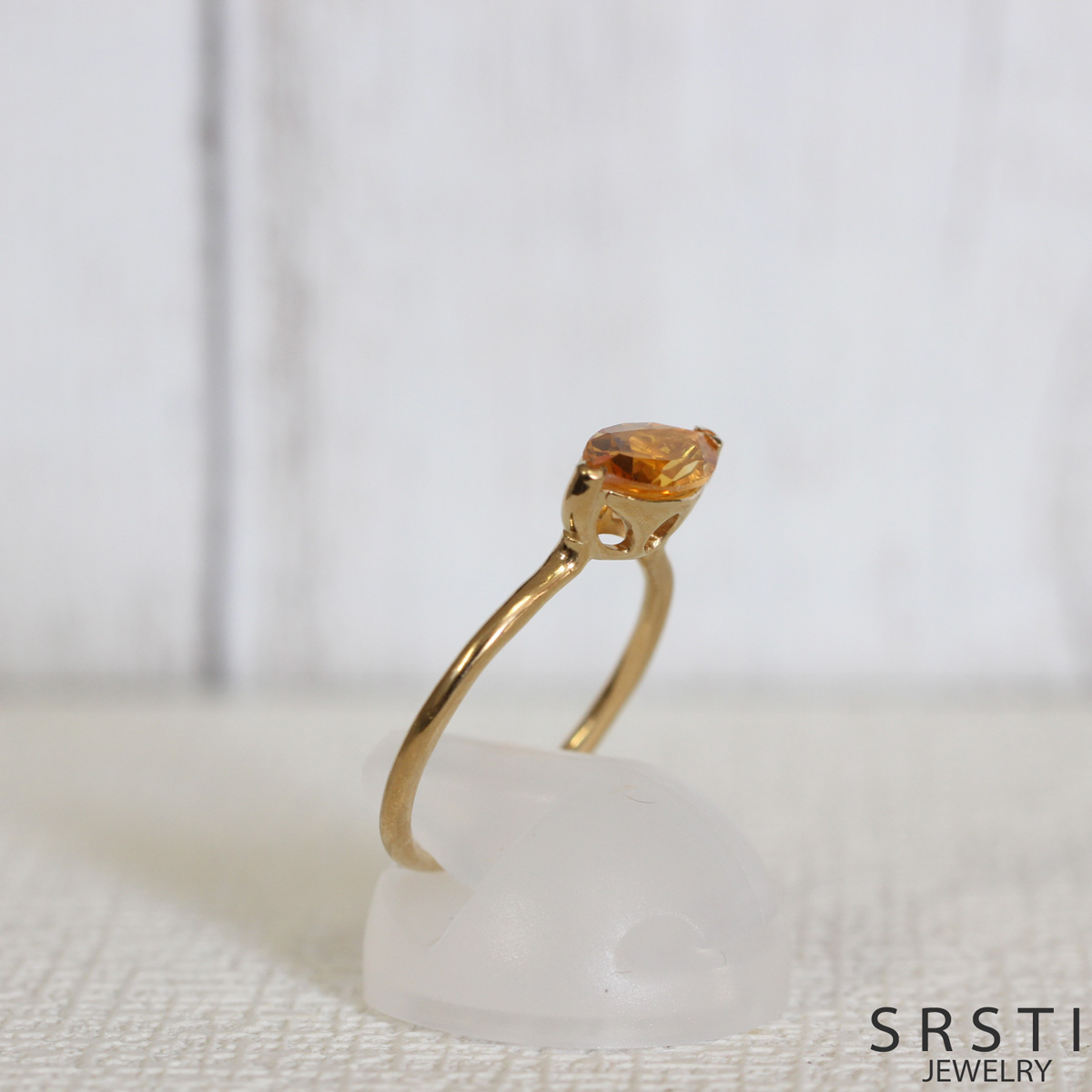 Citrin Marquise Leaf Ring