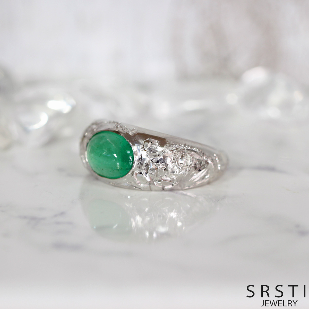 Emerald SV925 Hand Carving Ring