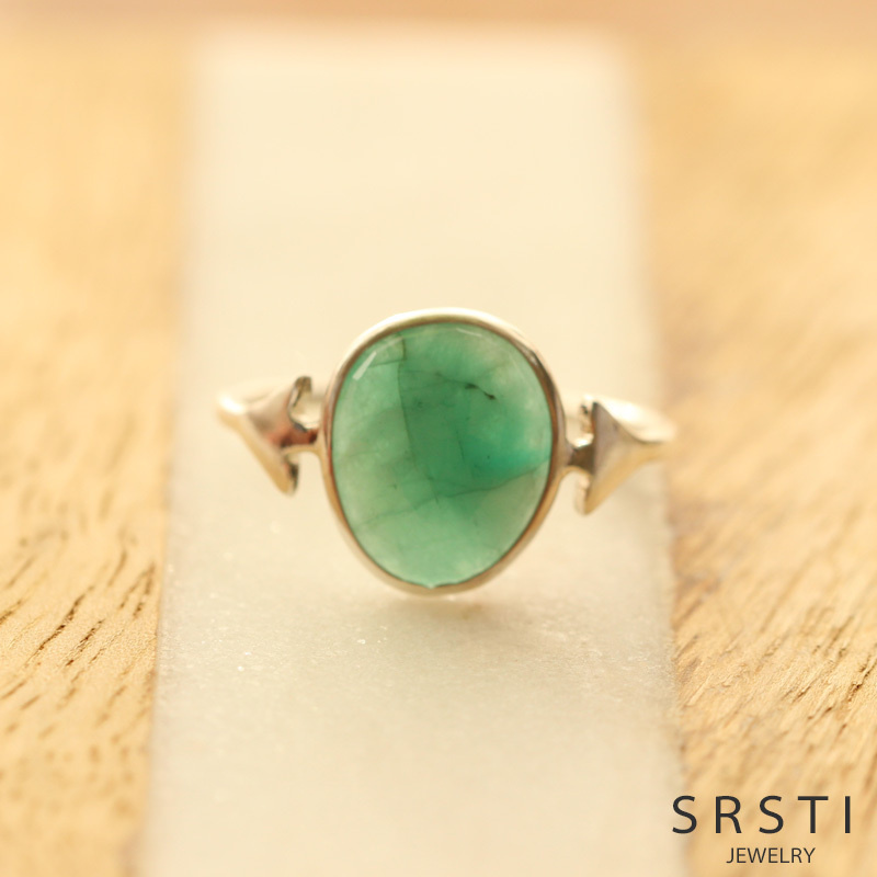 emerald sv925 silver ring